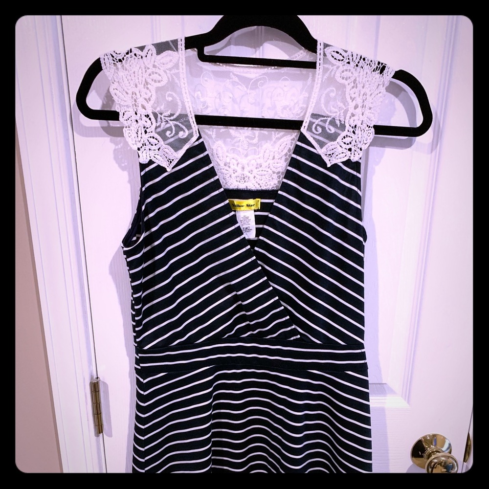 Classic, cute blue and white summer dress